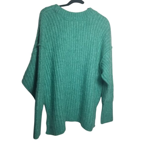 NWT Free People Women's Oversized Slouchy Scoop Neck Sweater Sz XS - Picture 2 of 7